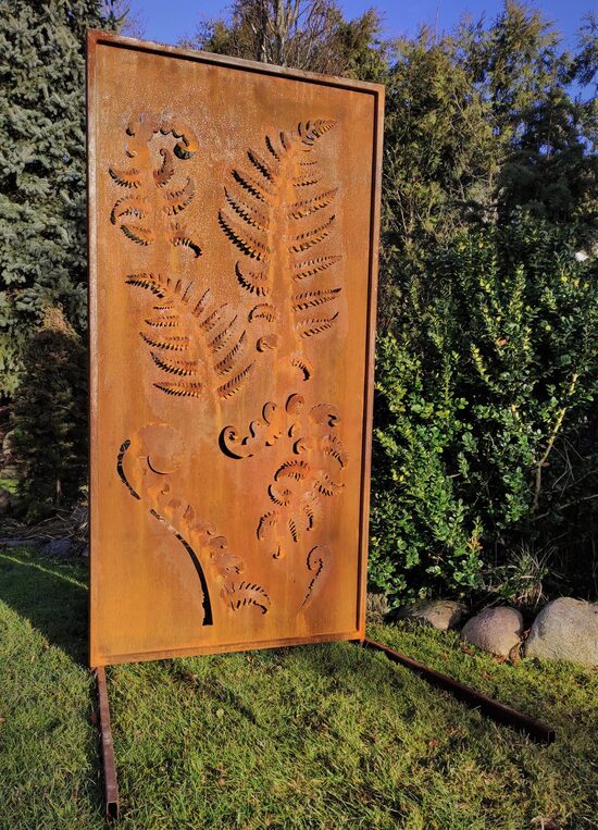 3D paparčiai - sodo dekoracija iš sendinto metalo