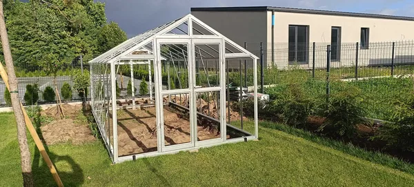 Taip gimsta kokybė. Nuo pirmojo varžto iki paskutinio stiklo. 🏡