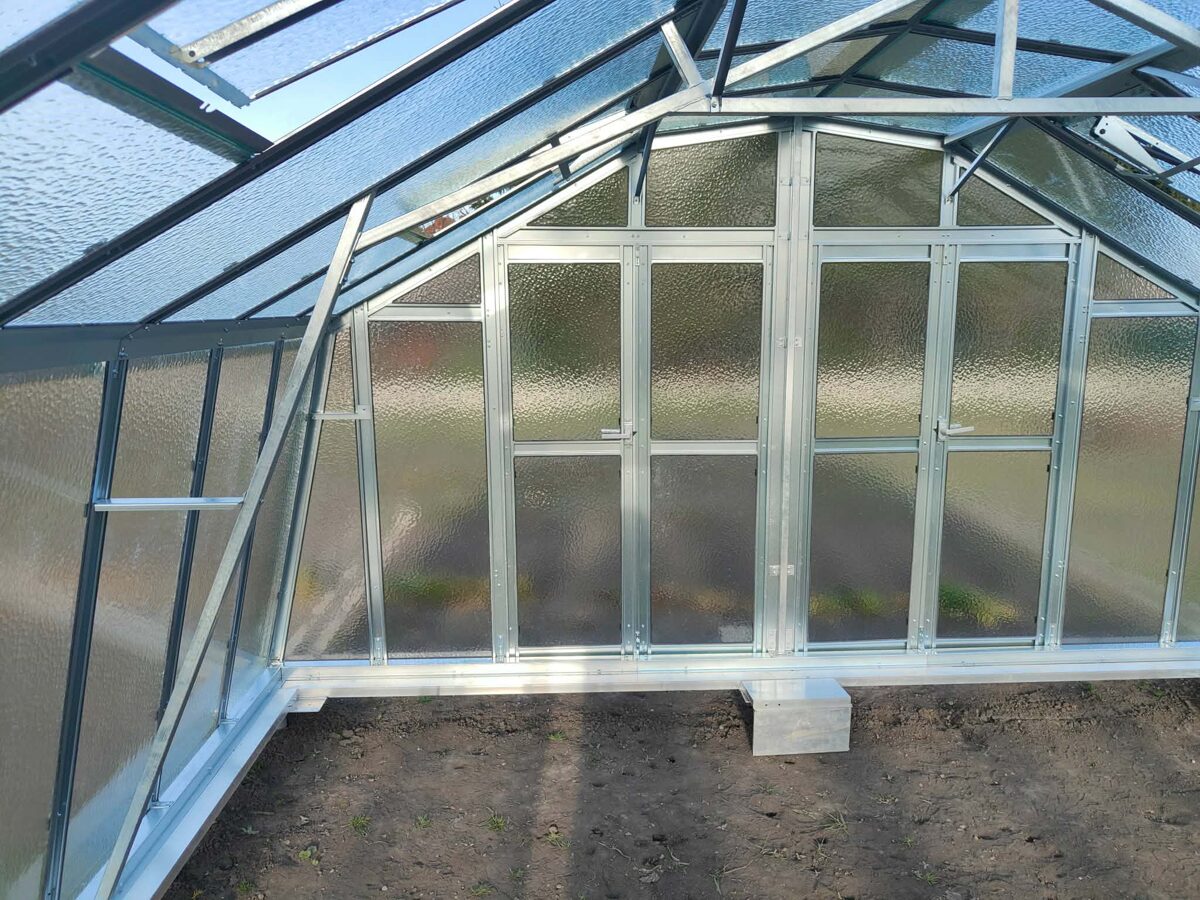 stiklinis_siltnamis_VARIANT_M3-2.jpg